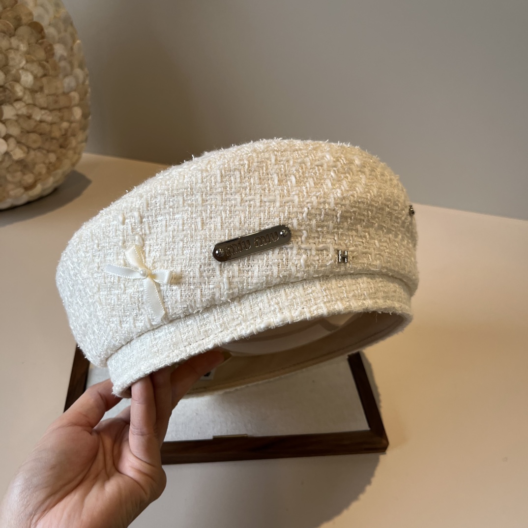 🆕

缪缪miumiu毛呢贝雷帽，原单品质，头围57cm