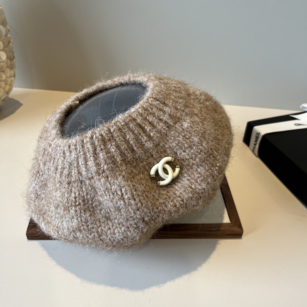🆕

Chanel香奈儿羊毛贝雷帽，针织贝雷帽、百搭款