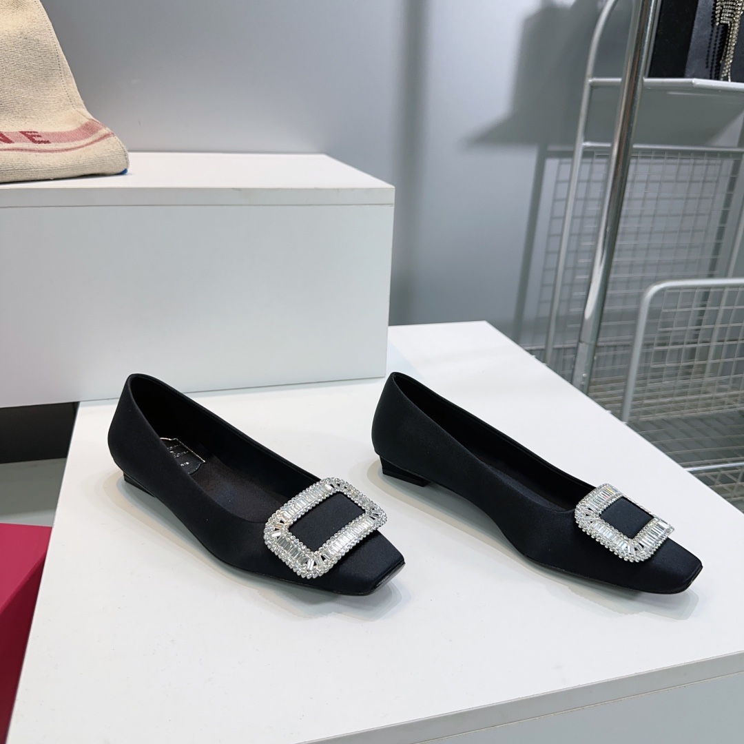 “Roger Vivier Diamond-Detailed Wedding Shoes | Classic Series | High Quality Italian Leather | Sizes 35-39” - 图片 3