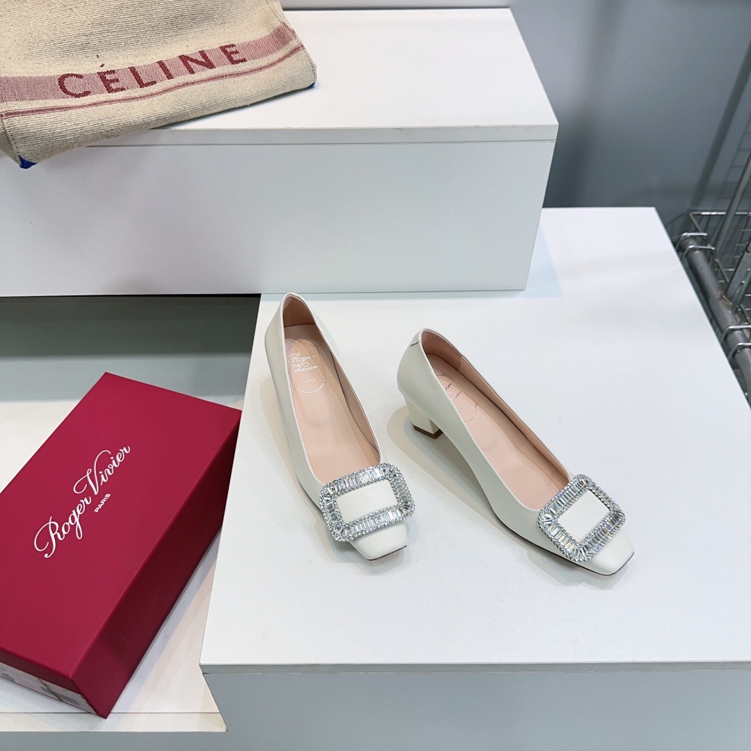 “Roger Vivier Diamond-Driven Wedding Shoes: High-Quality Elegance in Classic Style | 4.5cm Heel, Imported Italian Leather”