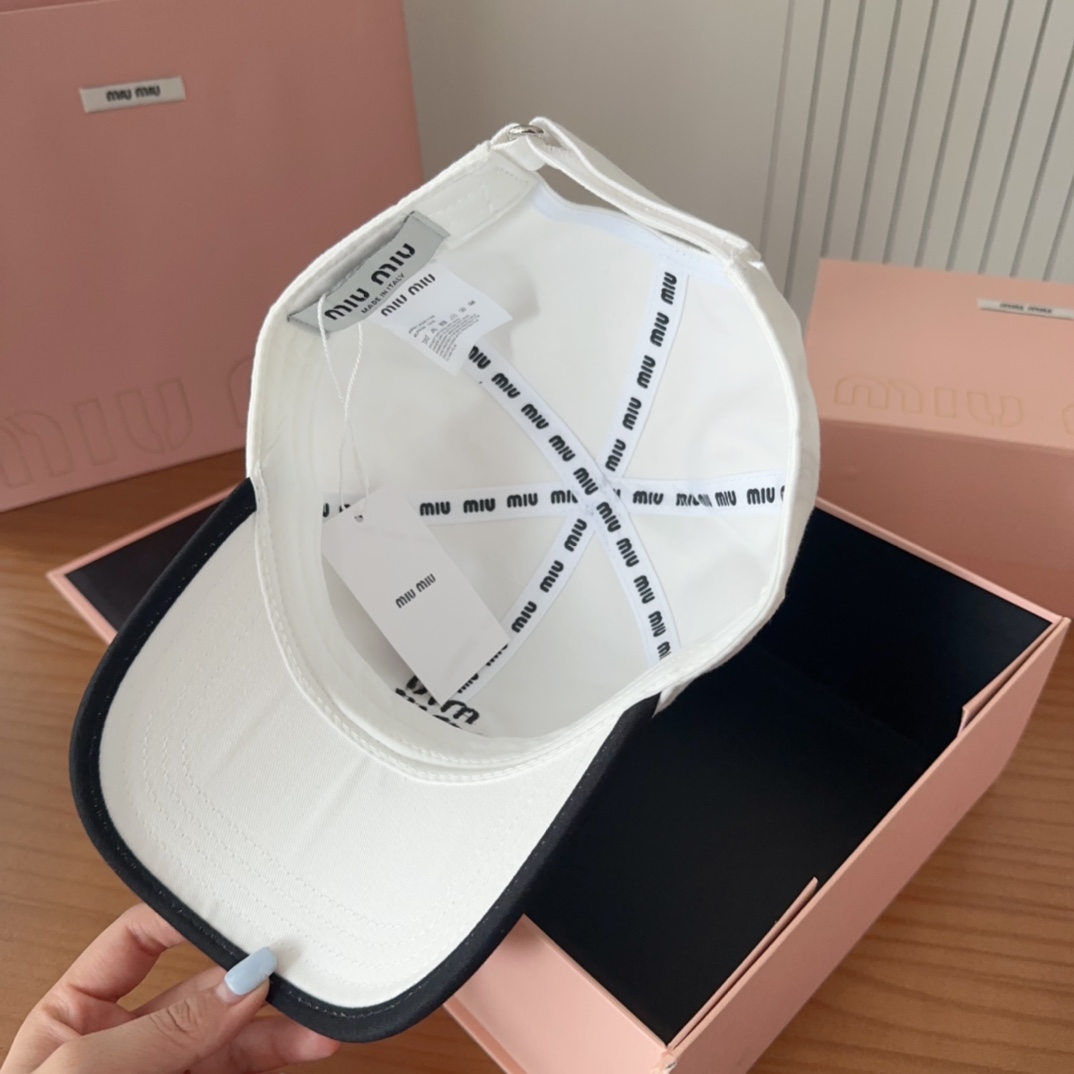 

MIUM缪缪 2025新款棒球帽，🔆百搭日常款～出街必备