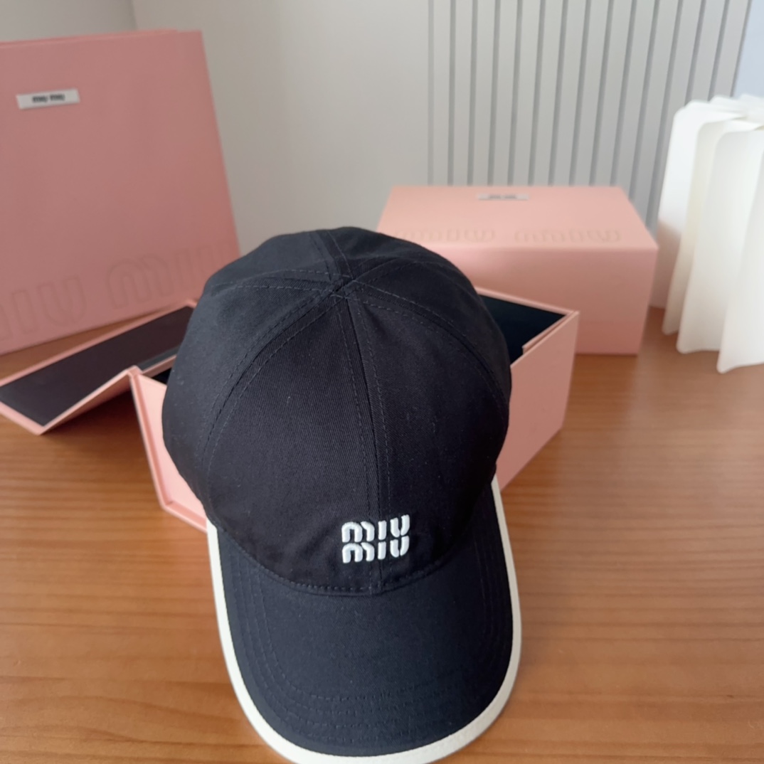 

MIUM缪缪 2025新款棒球帽，🔆百搭日常款～出街必备