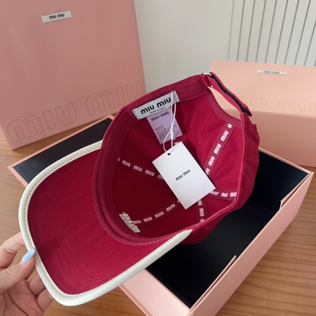 

MIUM缪缪 2025新款棒球帽，🔆百搭日常款～出街必备