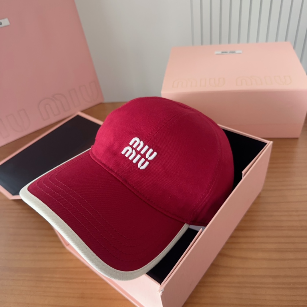 

MIUM缪缪 2025新款棒球帽，🔆百搭日常款～出街必备