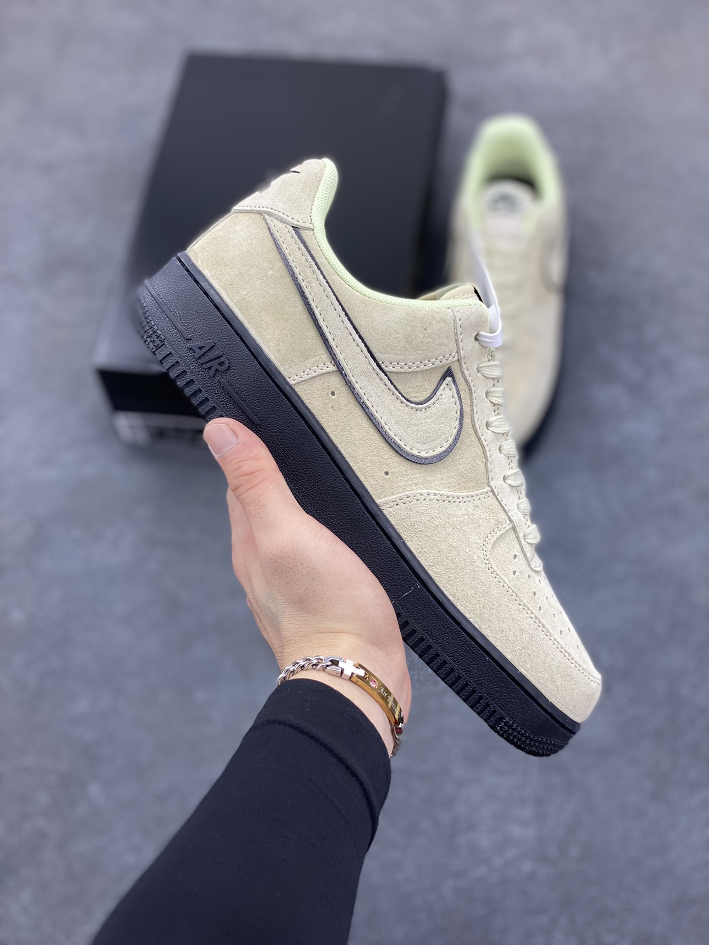 Nike Air Force 1 Low 浅棕 原楦头原纸板 打造纯正空军版型 专注外贸渠道 全掌内置蜂窝气垫 原盒配件 原厂中底钢印、拉帮完美 货号：HQ1966-200 尺码：36 36.5 37.5 38 38.5 39 40 40.5 41 42 42.5 43 44 44.5 45-选品中心