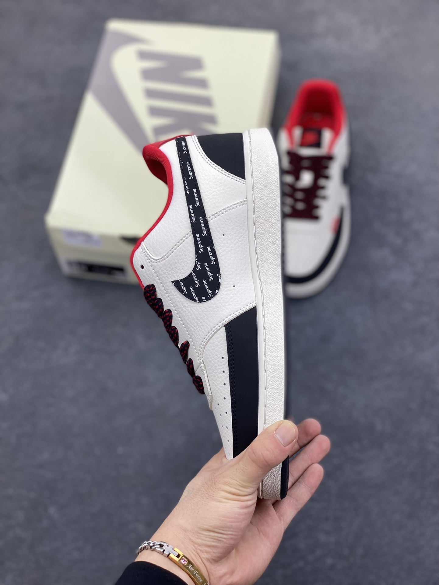 图片[3]-福利特价 海外爆款 ZP订单 NIKE EBERNON Low prm 小空军低帮百搭透气休闲运动板鞋 独家头层版本 原数据独家私模大底 纯正版型 清洁度完美 货号：FD5188-132 尺码：36 36.5 37.5 38 38.5 39 40 40.5 41 42 42.5 43 44 44.5 45-选品中心