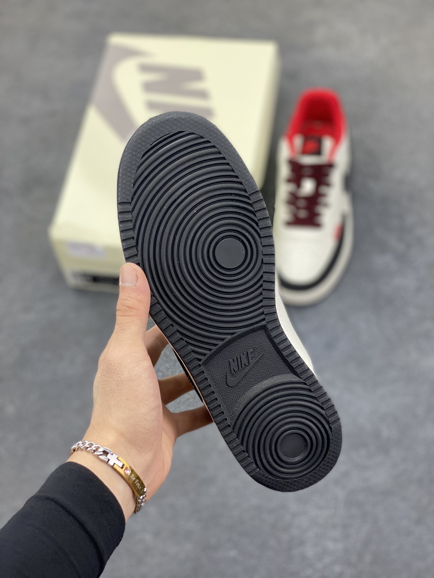 图片[5]-福利特价 海外爆款 ZP订单 NIKE EBERNON Low prm 小空军低帮百搭透气休闲运动板鞋 独家头层版本 原数据独家私模大底 纯正版型 清洁度完美 货号：FD5188-132 尺码：36 36.5 37.5 38 38.5 39 40 40.5 41 42 42.5 43 44 44.5 45-选品中心