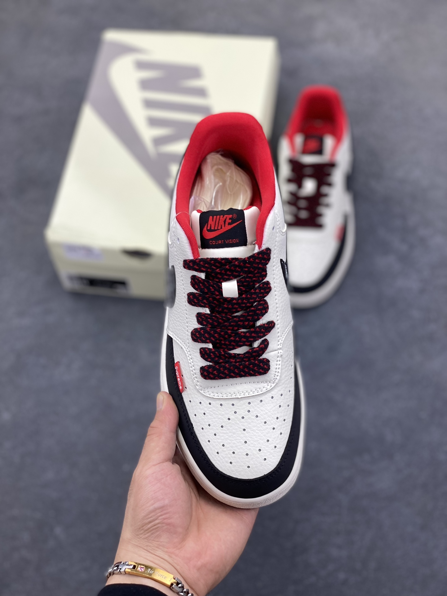 图片[2]-福利特价 海外爆款 ZP订单 NIKE EBERNON Low prm 小空军低帮百搭透气休闲运动板鞋 独家头层版本 原数据独家私模大底 纯正版型 清洁度完美 货号：FD5188-132 尺码：36 36.5 37.5 38 38.5 39 40 40.5 41 42 42.5 43 44 44.5 45-选品中心