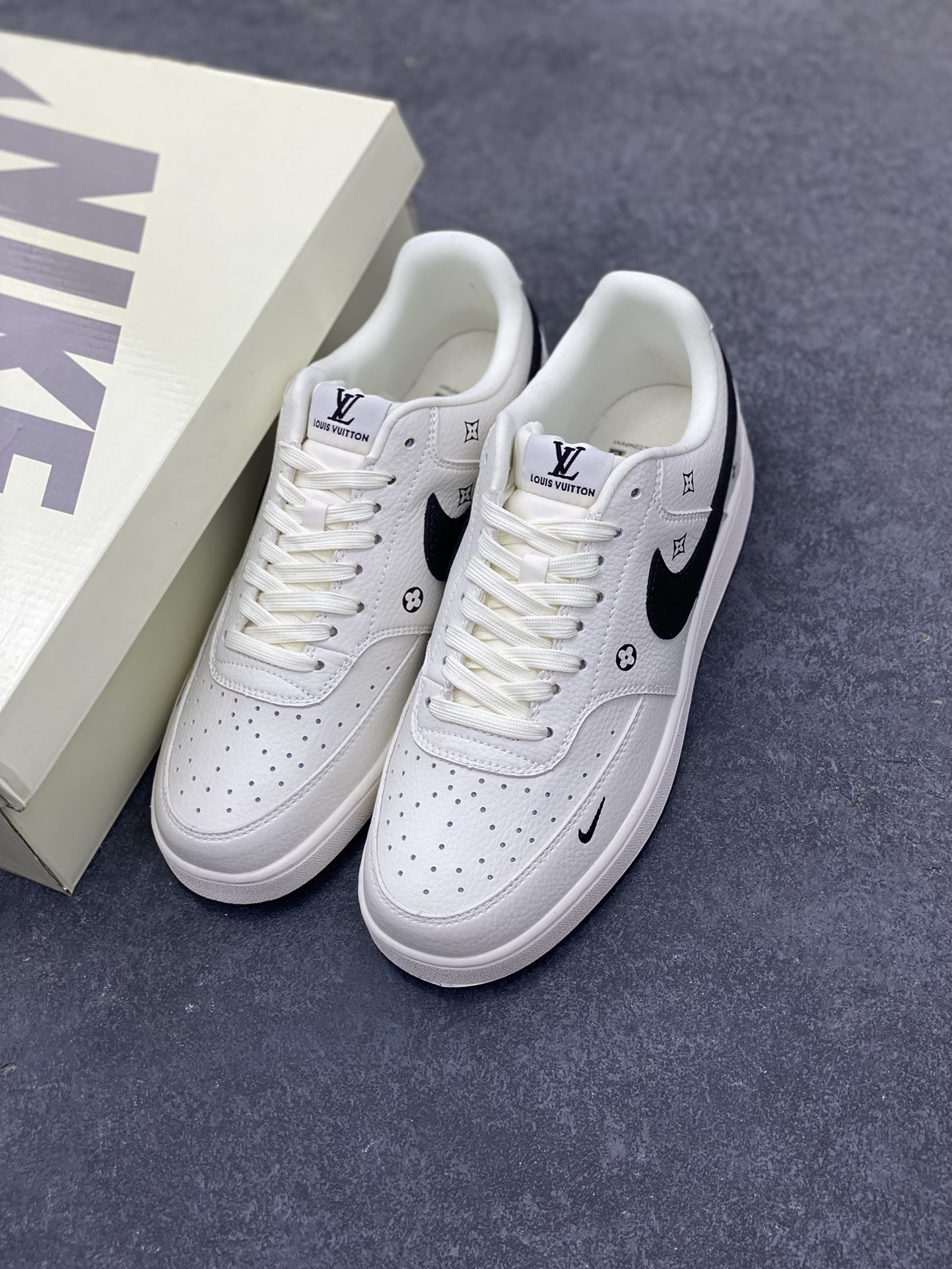 图片[8]-福利特价 海外爆款 ZP订单 NIKE EBERNON Low prm 小空军低帮百搭透气休闲运动板鞋 独家头层版本 原数据独家私模大底 纯正版型 清洁度完美 货号：FD5188-131 尺码：36 36.5 37.5 38 38.5 39 40 40.5 41 42 42.5 43 44 44.5 45-选品中心