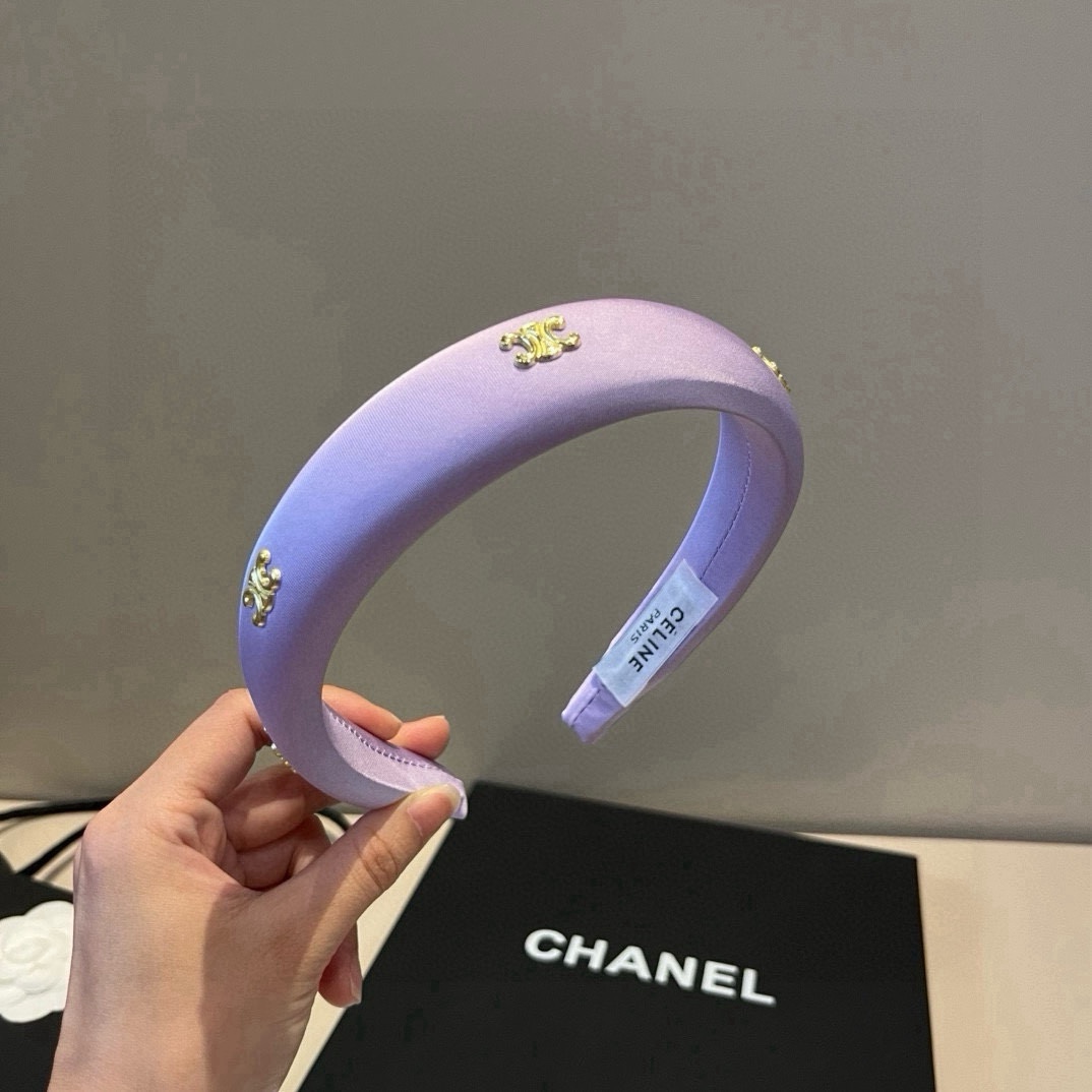 🆕

Celine赛琳新款发箍