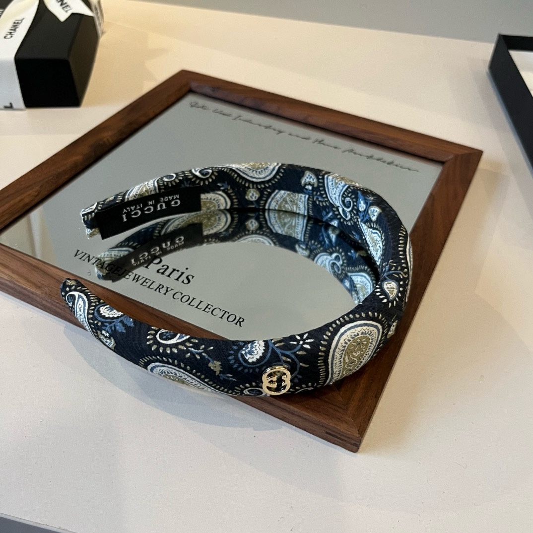 🆕

Gucci古奇新款发箍