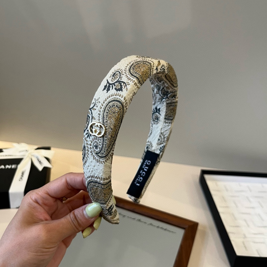 🆕

Gucci古奇新款发箍