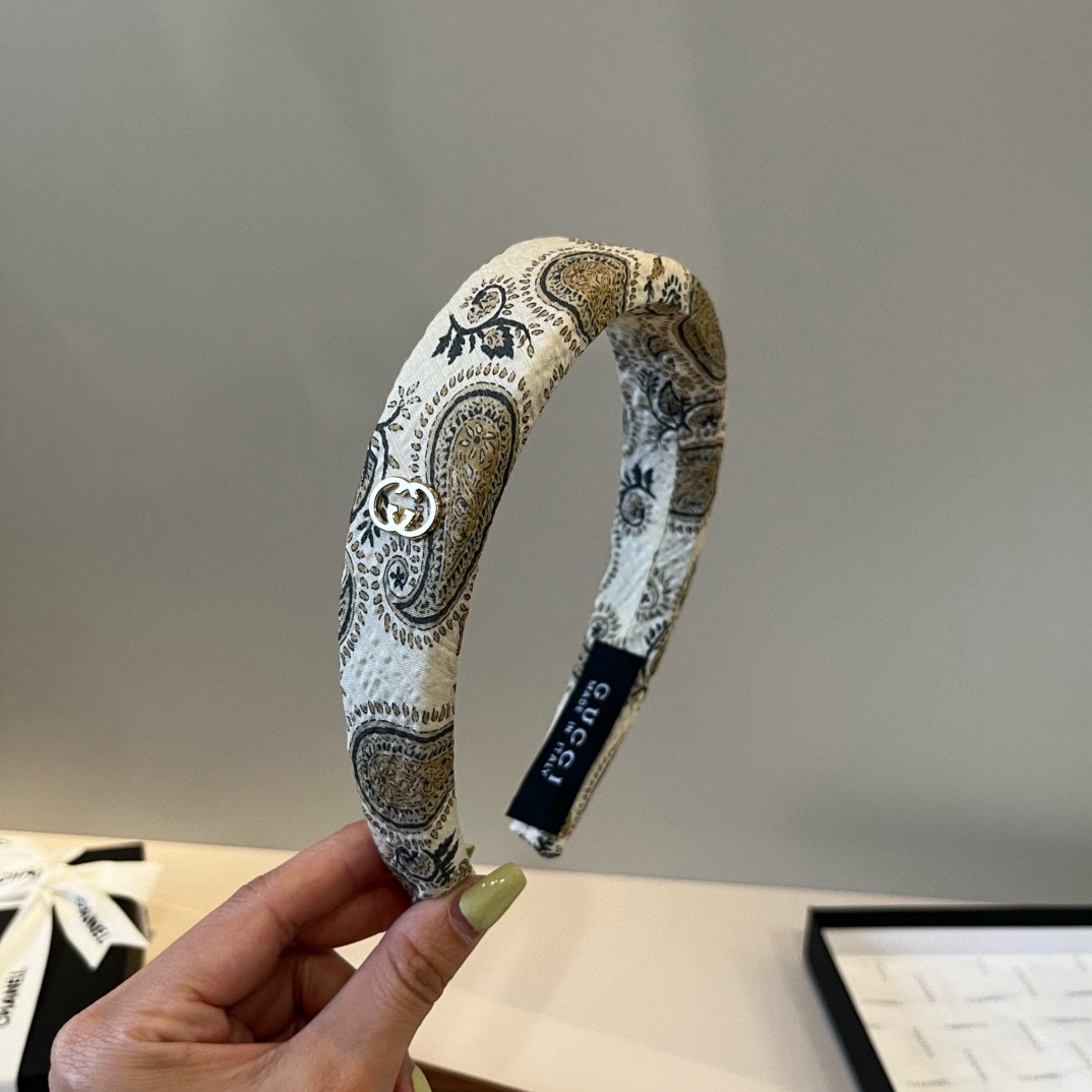 🆕

Gucci古奇新款发箍