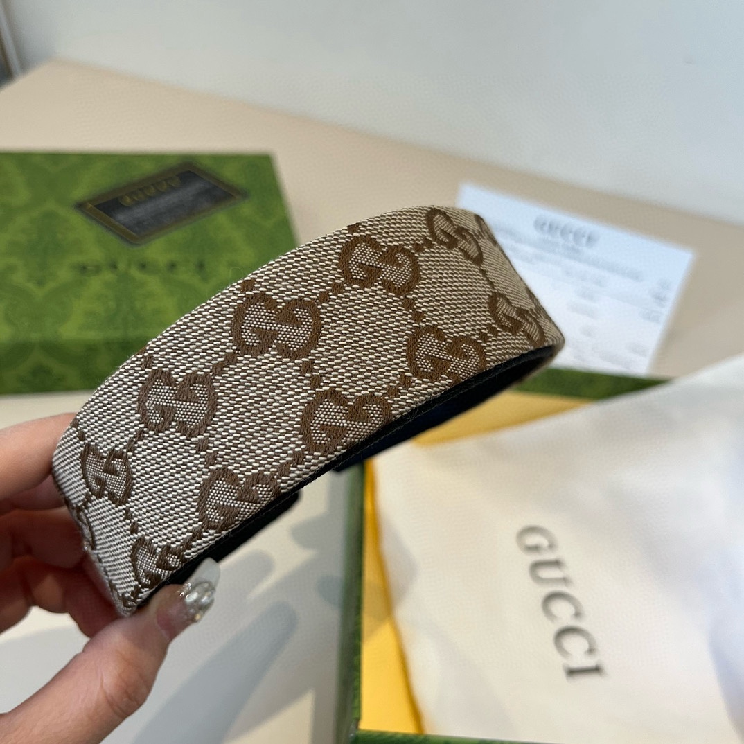 🆕

Gucci古奇新款发箍