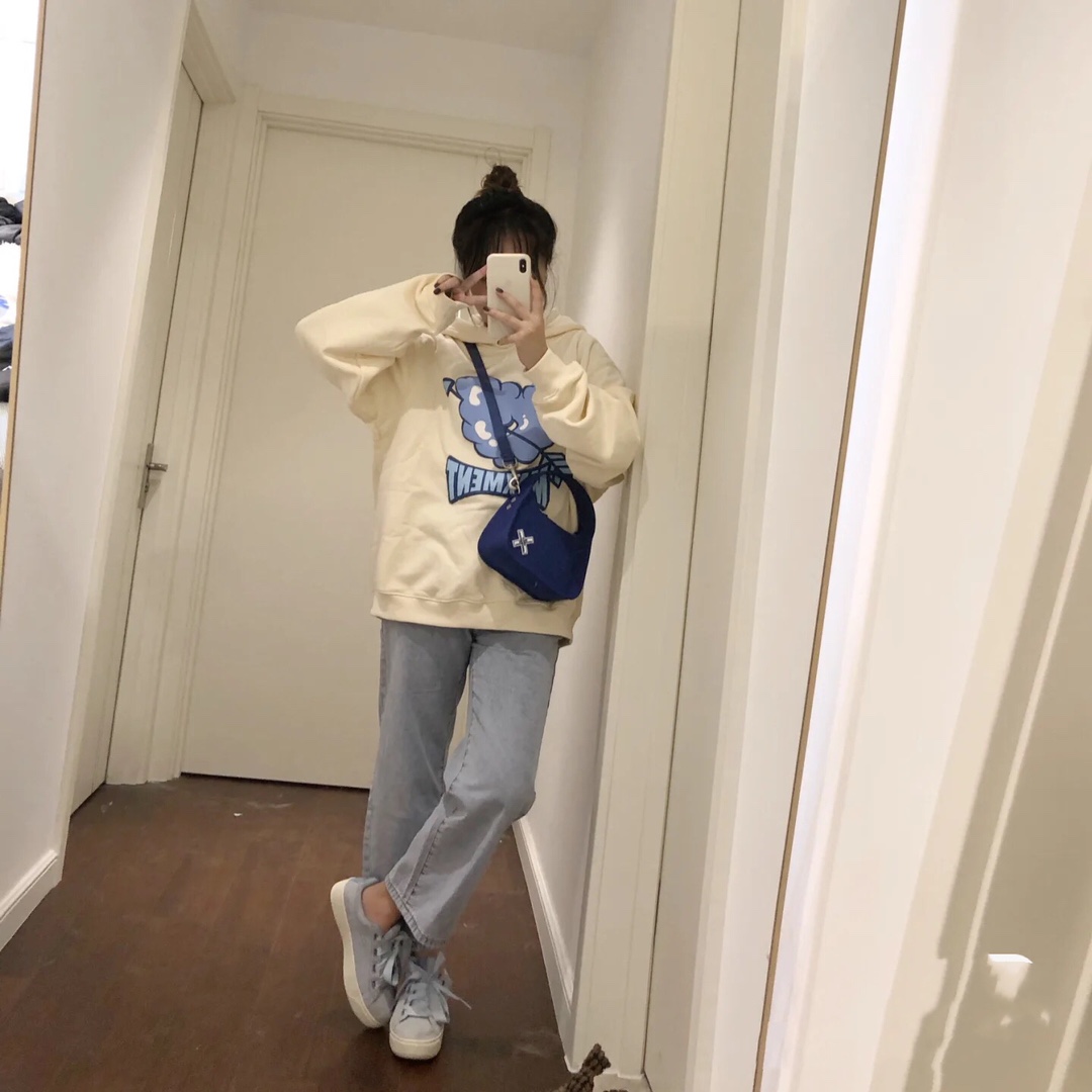 NO:479383,Foot pictures, casual shoes/sports shoes, sneakers19860909上脚图,休闲鞋/运动鞋,sneakers,Women's Shoes