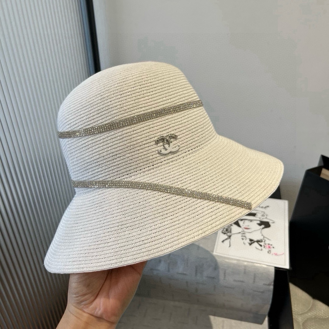 🆕

香奈儿新款草帽，头围57cm
