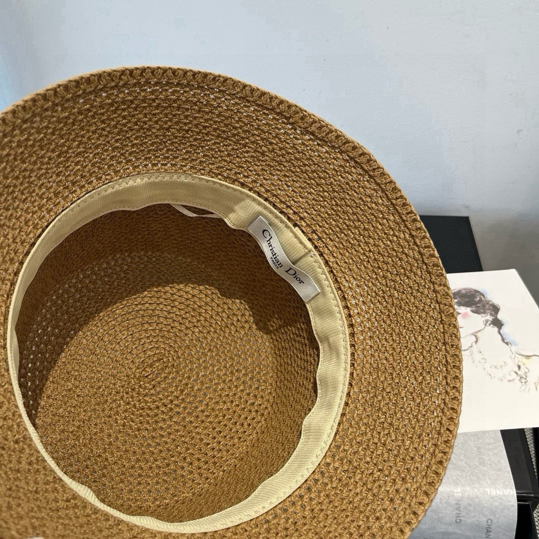 🆕

Dior迪奥新款渔夫帽，遮阳草帽，头围57cm