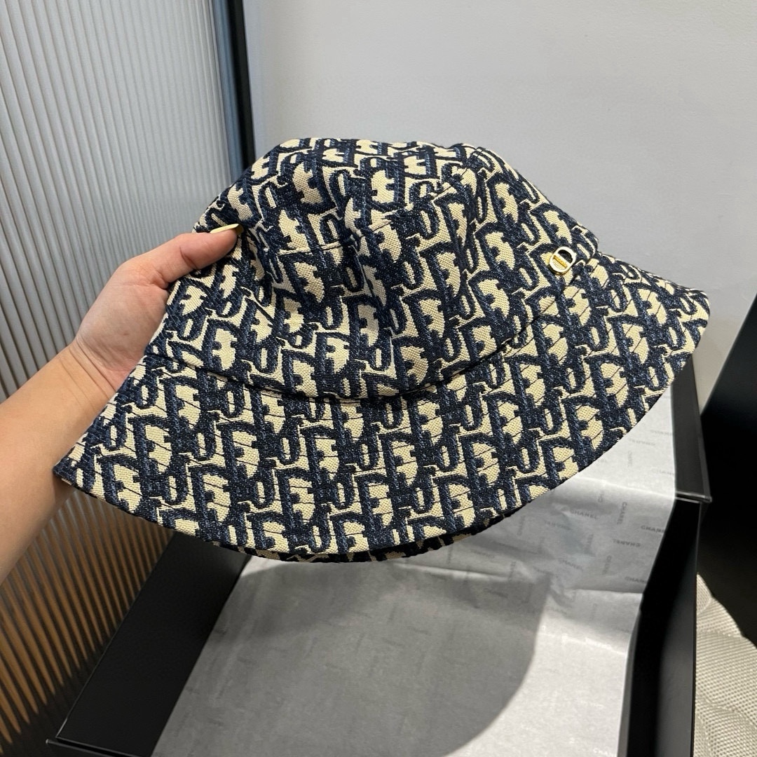 🆕
Dior迪奥新款渔夫帽