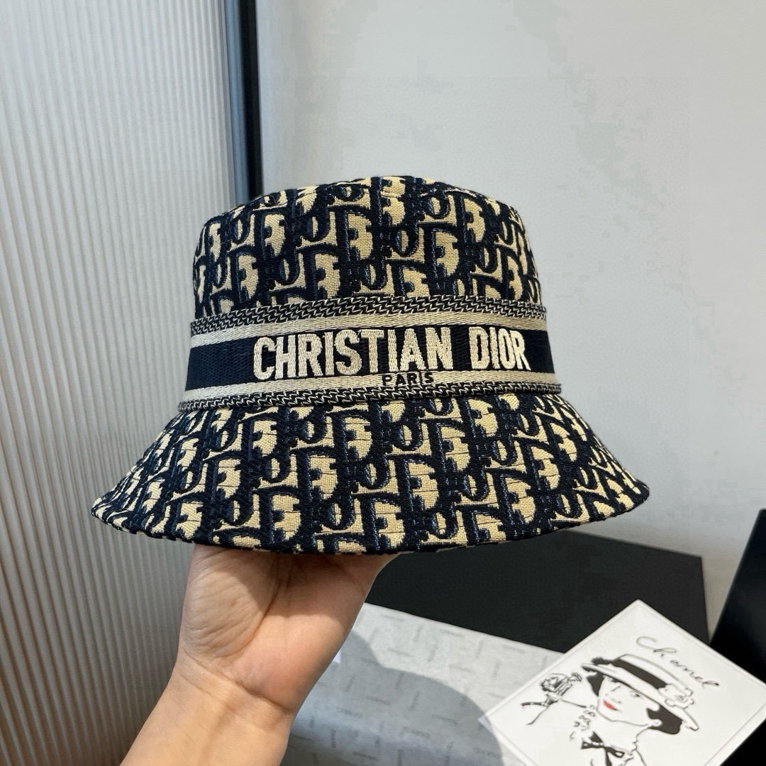 🆕
Dior迪奥新款渔夫帽