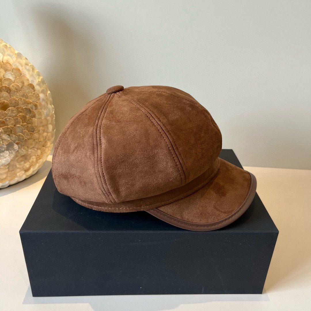 🆕

香奈儿新款鸭舌画家帽，头围57cm