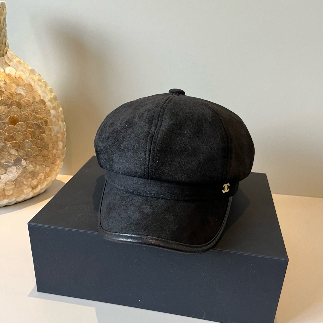 🆕

香奈儿新款鸭舌画家帽，头围57cm