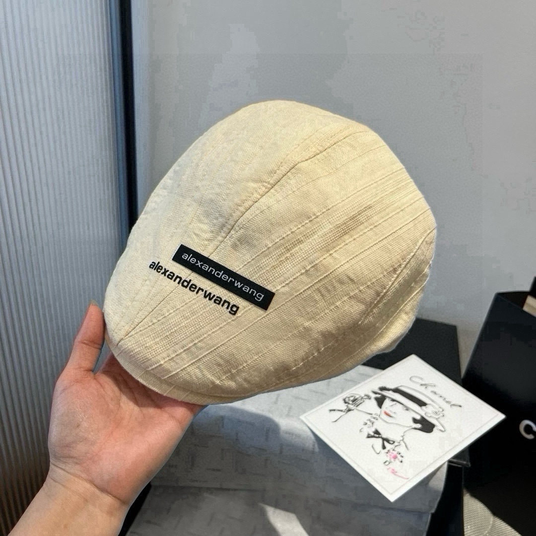 🆕
亚历山大王前进鸭舌帽，轻盈百搭