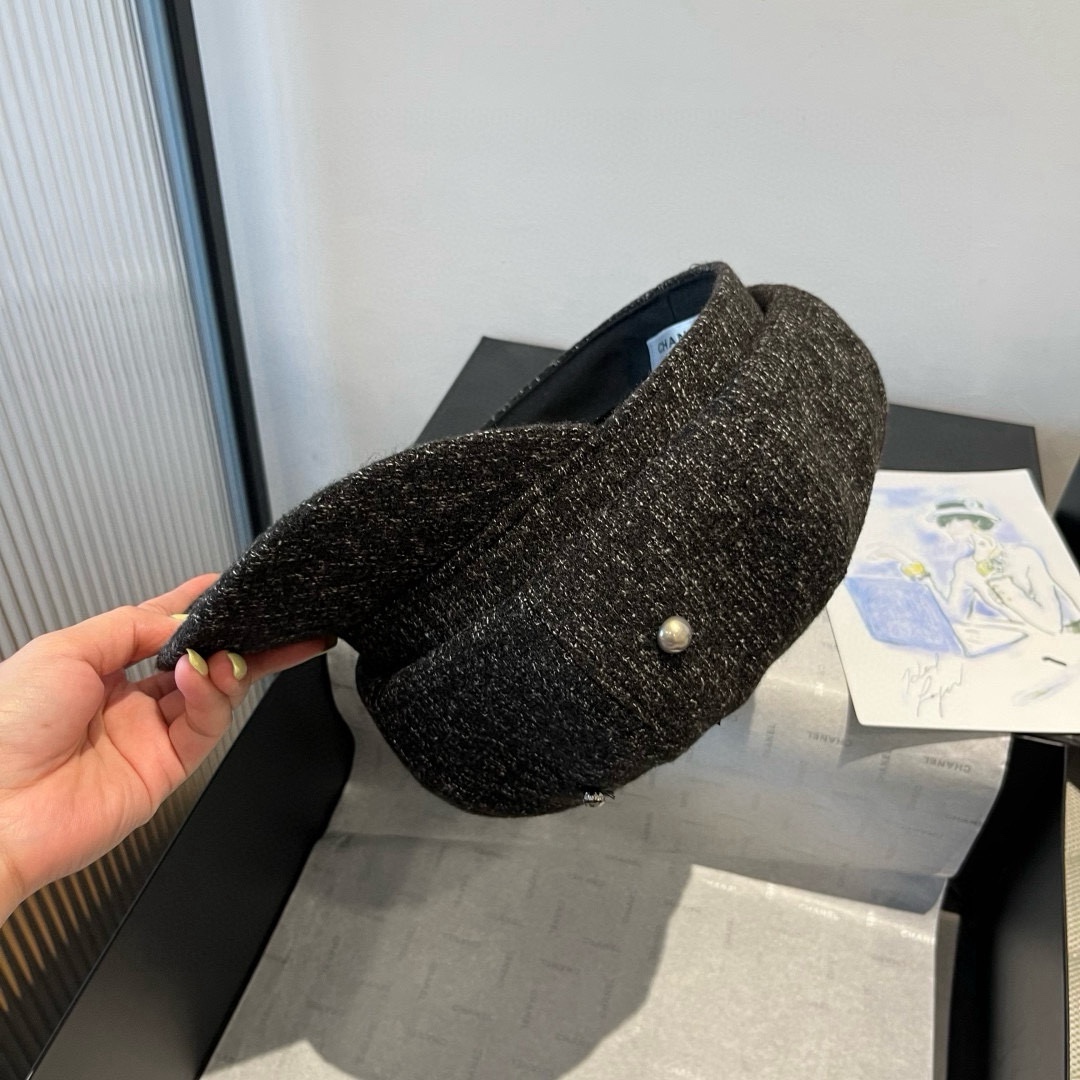 🆕

香奈儿新款鸭舌军帽，高级定制，头围57cm