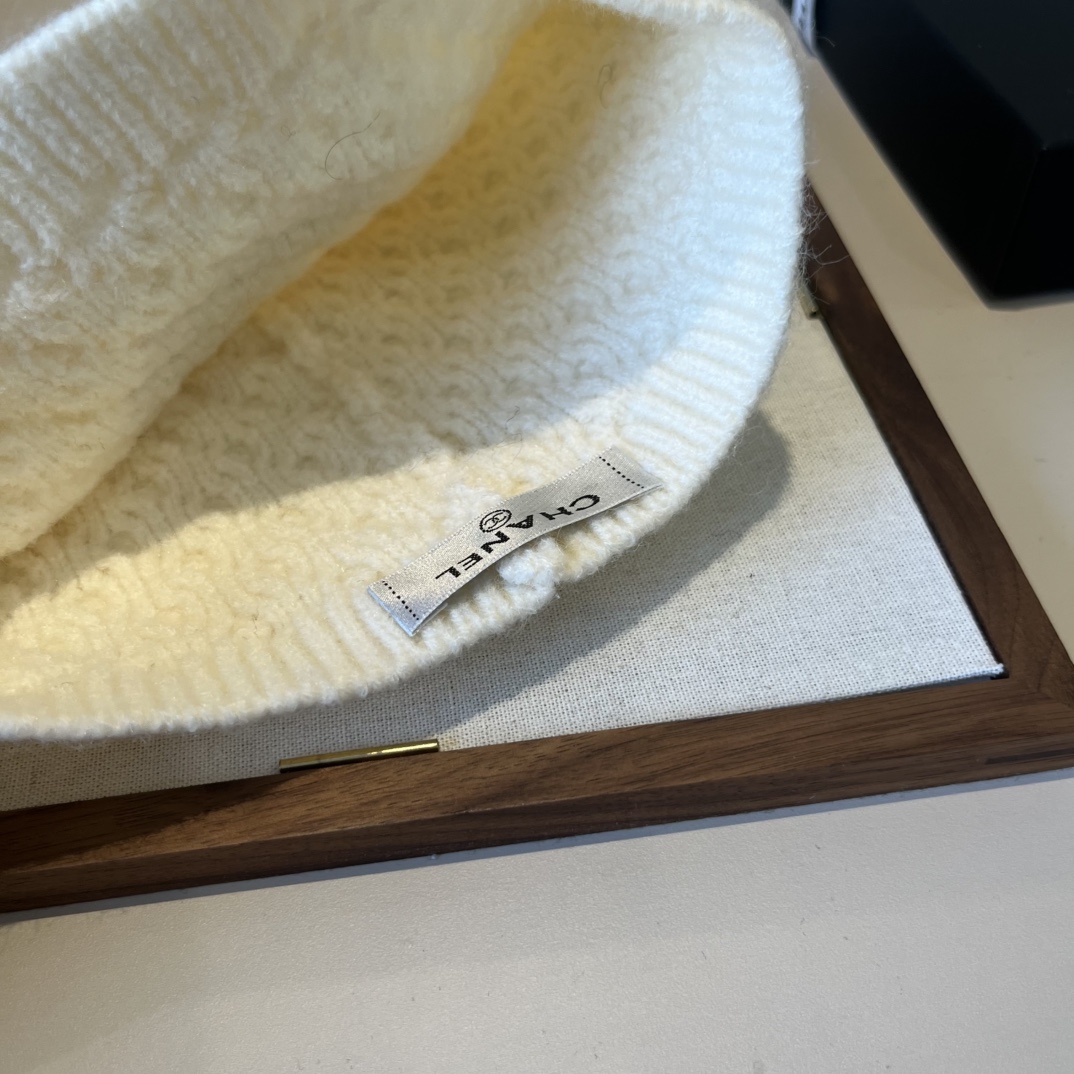 🆕

Chanel香奈儿针织毛线帽