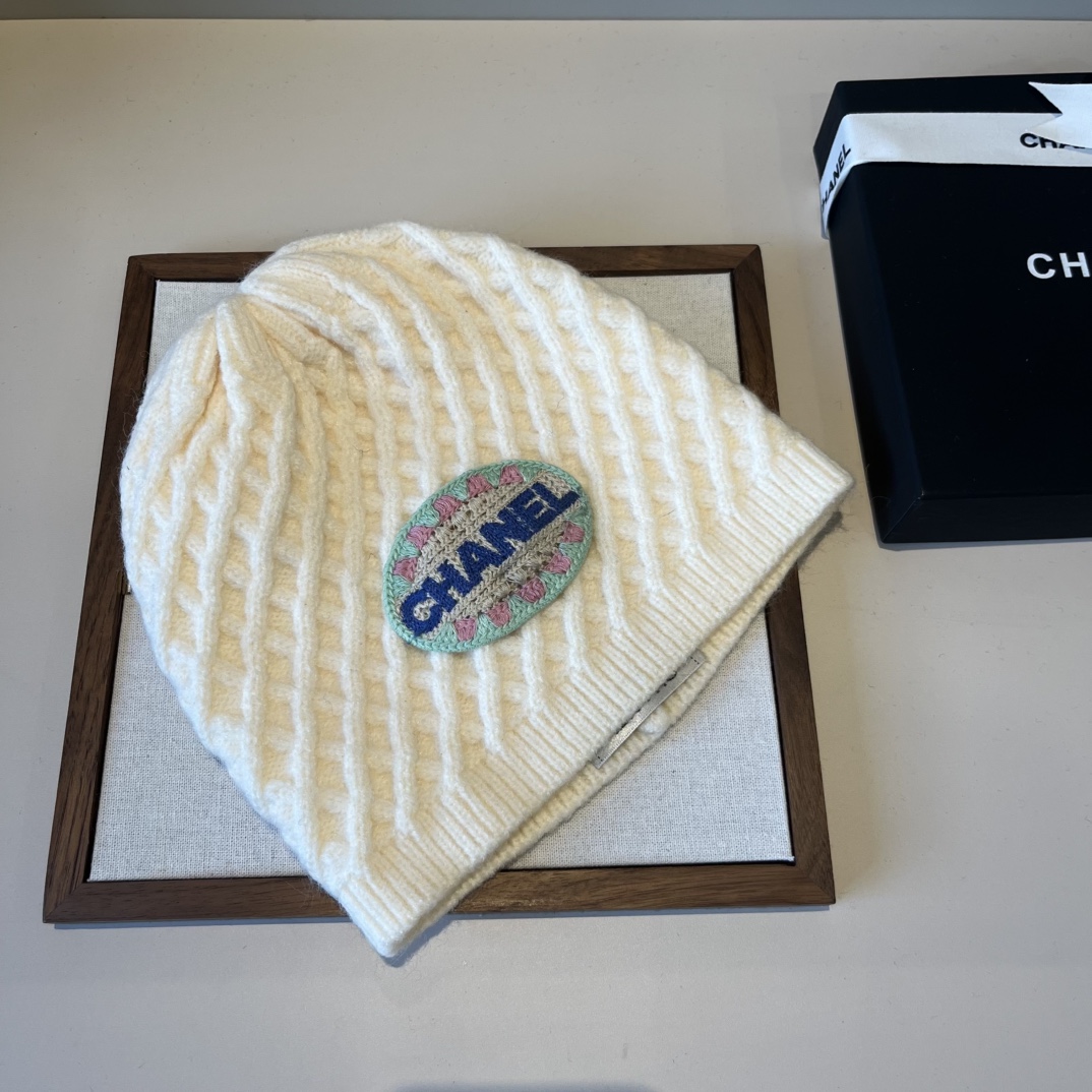🆕

Chanel香奈儿针织毛线帽