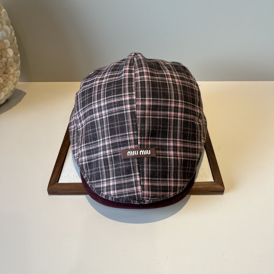 🆕

miumiu缪缪鸭舌前进帽，头围58cm