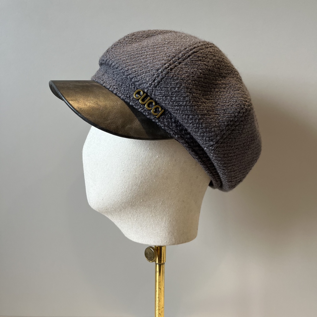 🆕

Gucci古奇新款鸭舌画家帽，头围57cm