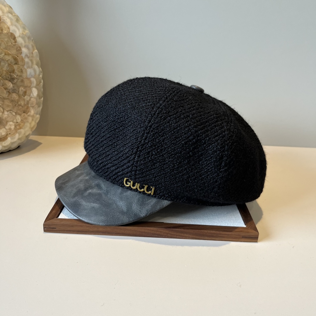 🆕

Gucci古奇新款鸭舌画家帽，头围57cm