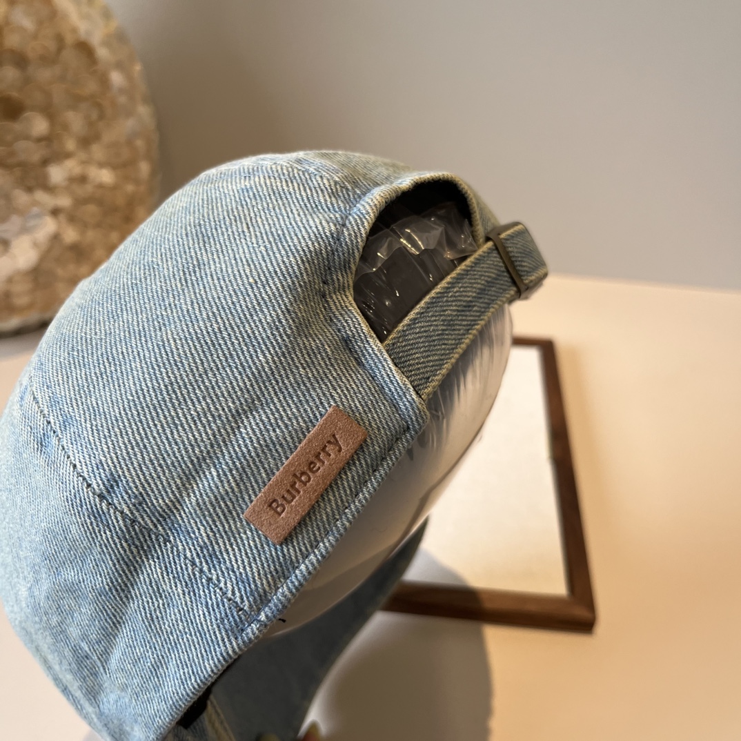 🆕

巴宝莉新款鸭舌前进帽，头围58cm