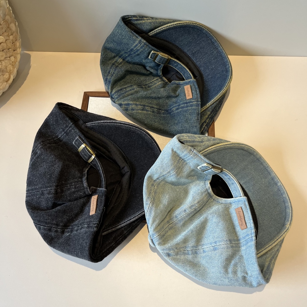 🆕

巴宝莉新款鸭舌前进帽，头围58cm