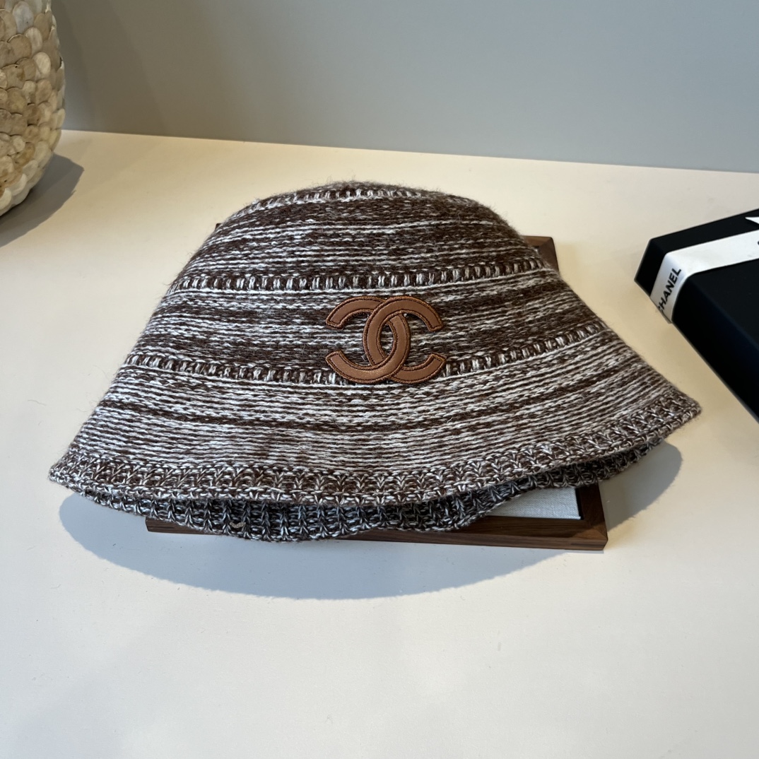 🆕

Chanel香奈儿新款渔夫帽，头围57cm
