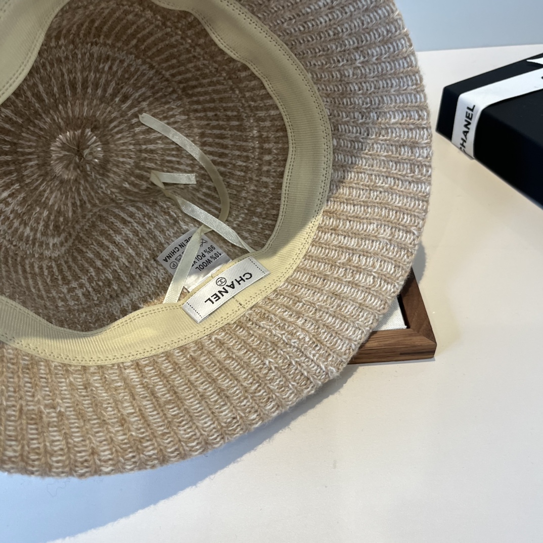 🆕

Chanel香奈儿新款渔夫帽，头围57cm