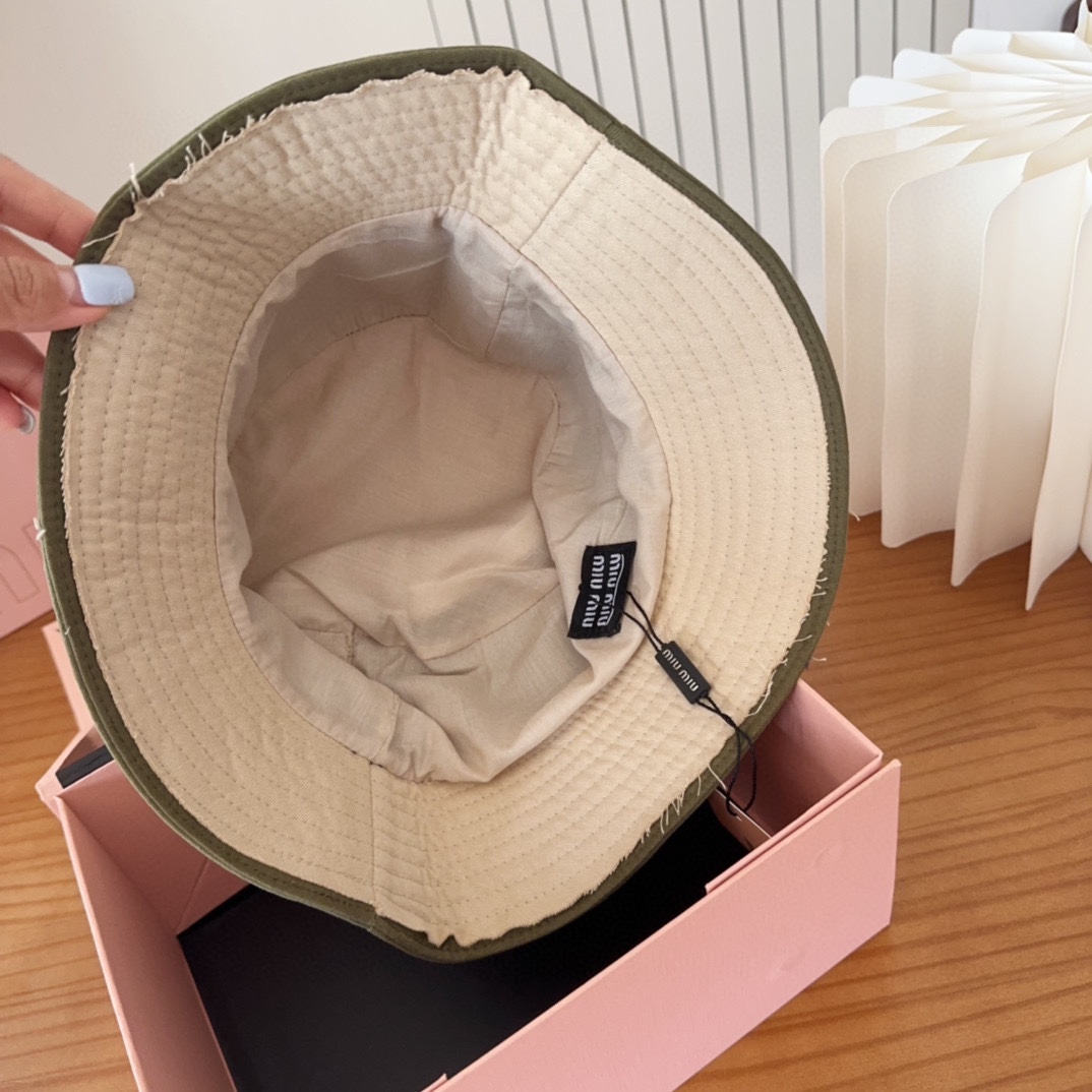 

【MIUM缪缪】2025新款双拼棒球帽，🔆百搭日常款～出街必备