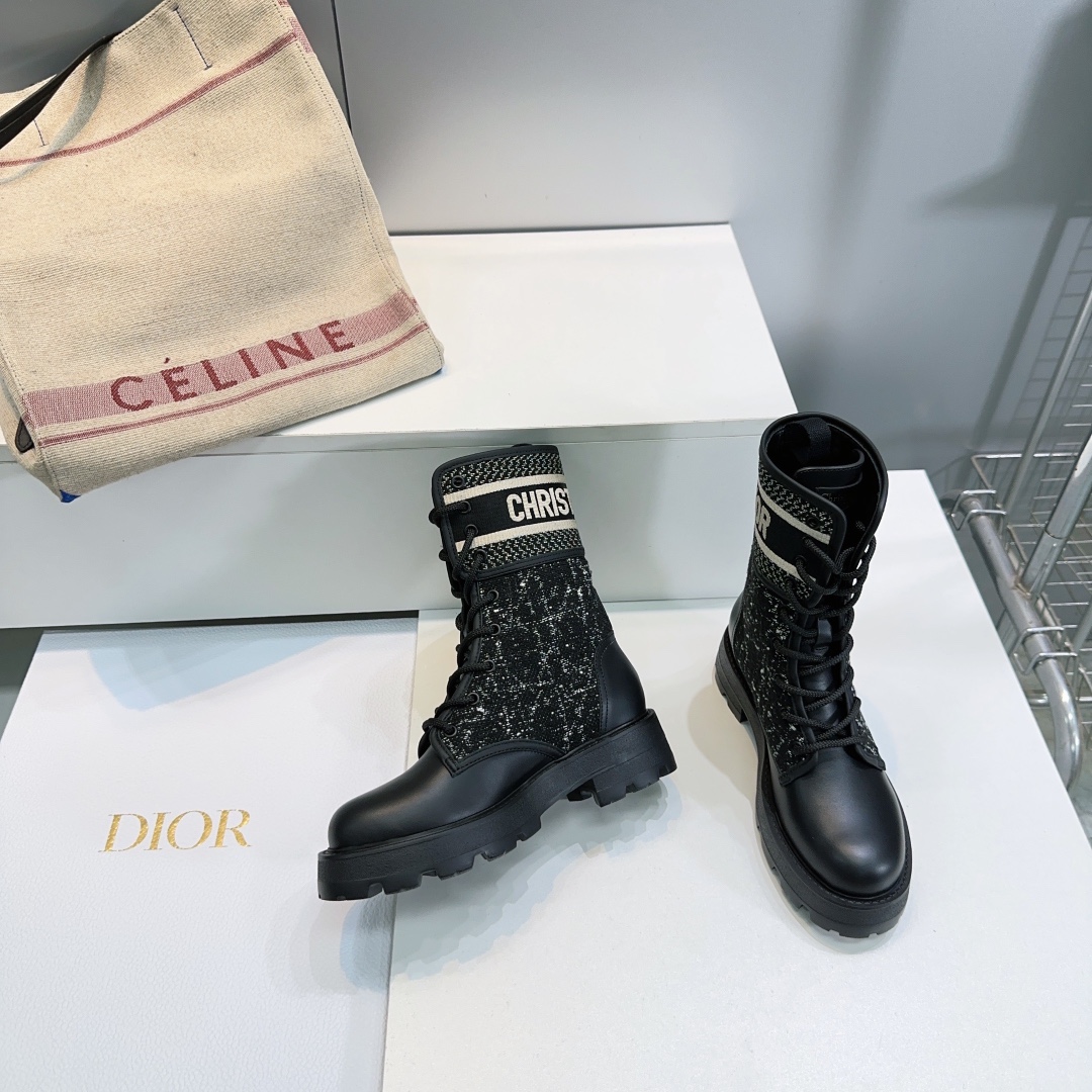 “High Quality Martin Boots Inspired by Dior Book Tote – Top Edition, Black Technology, Cow Leather” - 图片 6