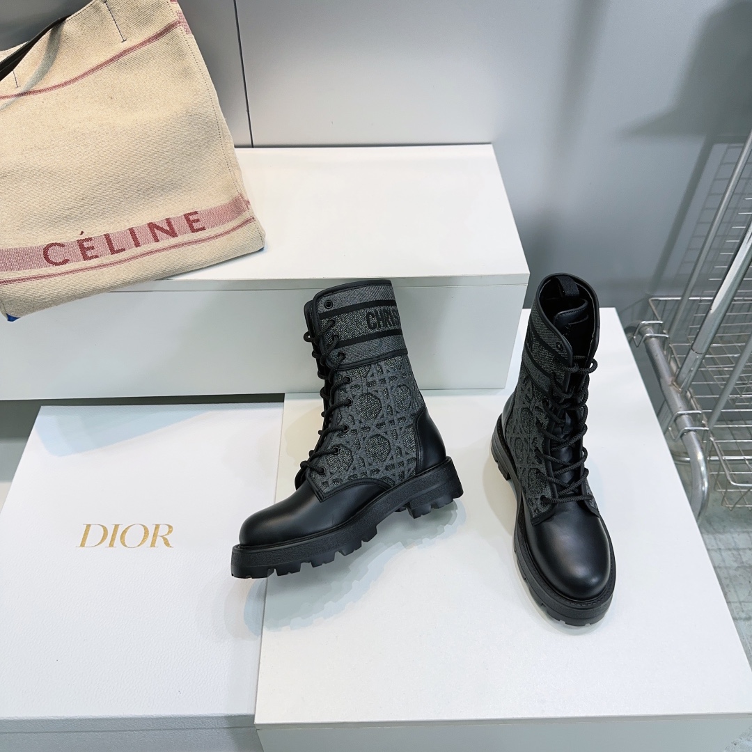 “High-Quality Diordio 25 Martin Boots: Top Edition with Christian Dior Design Elements” - 图片 7