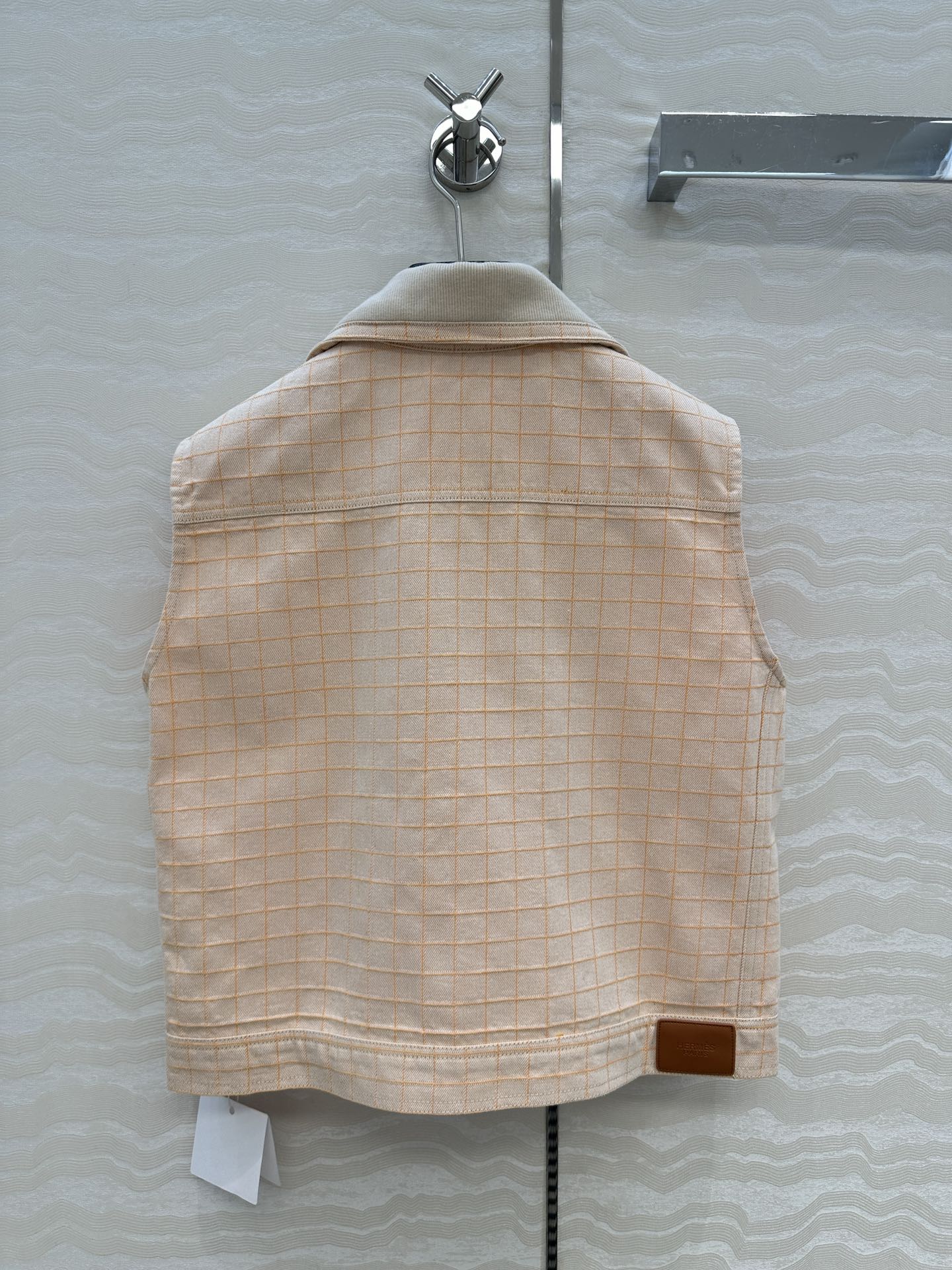 “Original Bad-Ass Female Suit: Double-Colored Cowboy Vest Jacket Review” - 图片 9