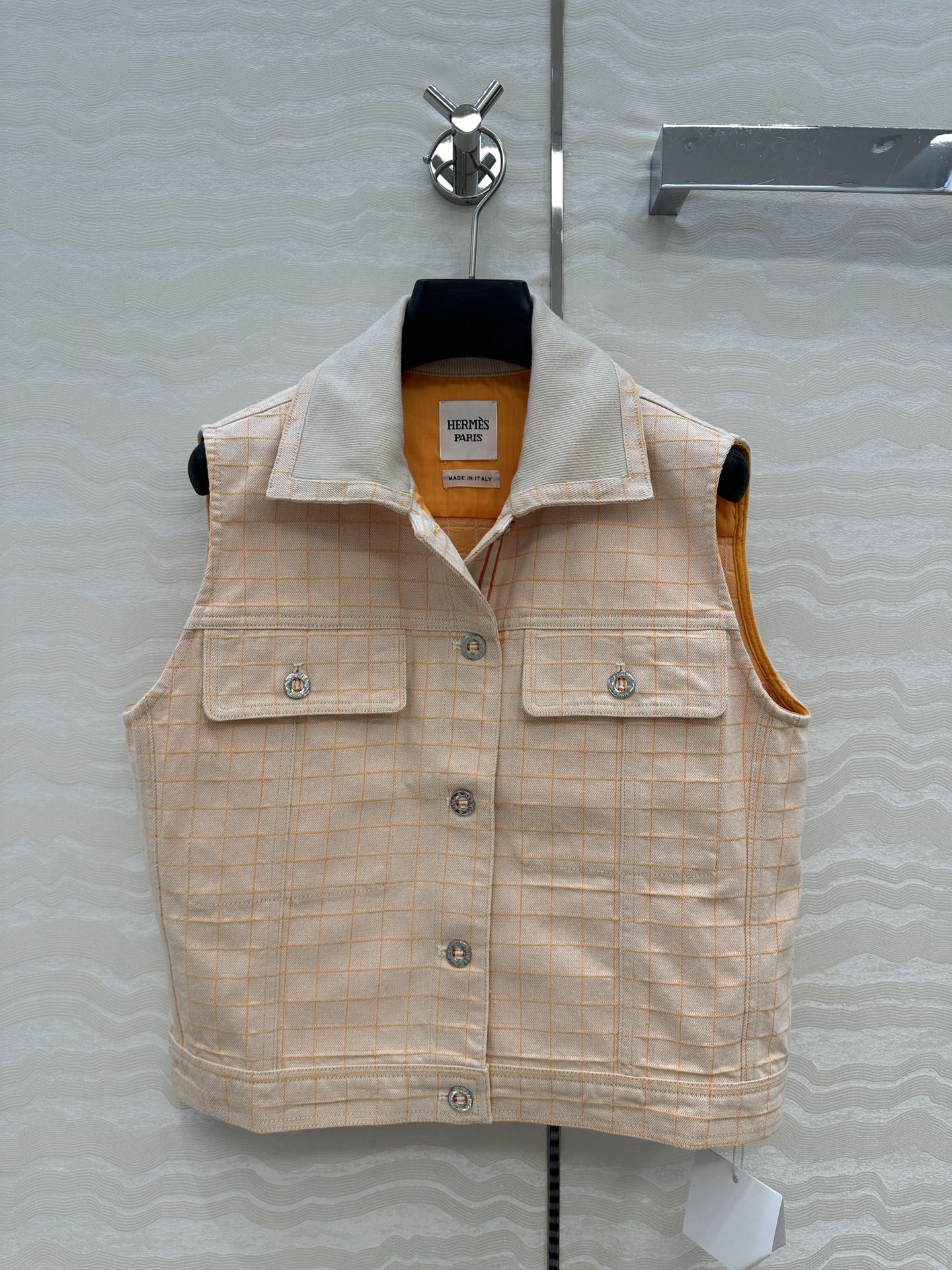 “Original Bad-Ass Female Suit: Double-Colored Cowboy Vest Jacket Review” - 图片 1