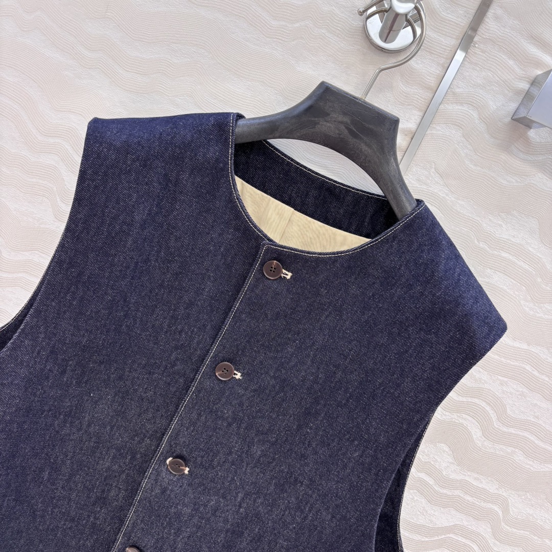 “Exclusive P648 Cowboy Vests: Stylish, High-Quality, Water-Washable Fabric, H-Style Design – Ideal for Women” - 图片 2