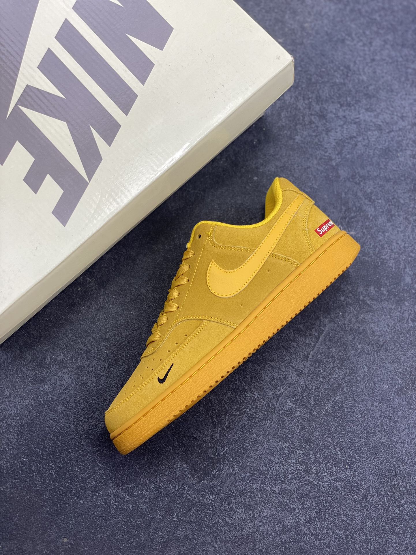 图片[7]-福利特价 海外爆款 ZP订单 NIKE EBERNON Low prm 小空军低帮百搭透气休闲运动板鞋 独家头层版本 原数据独家私模大底 纯正版型 清洁度完美 货号：FD5188-115 尺码：36 36.5 37.5 38 38.5 39 40 40.5 41 42 42.5 43 44 44.5 45-选品中心