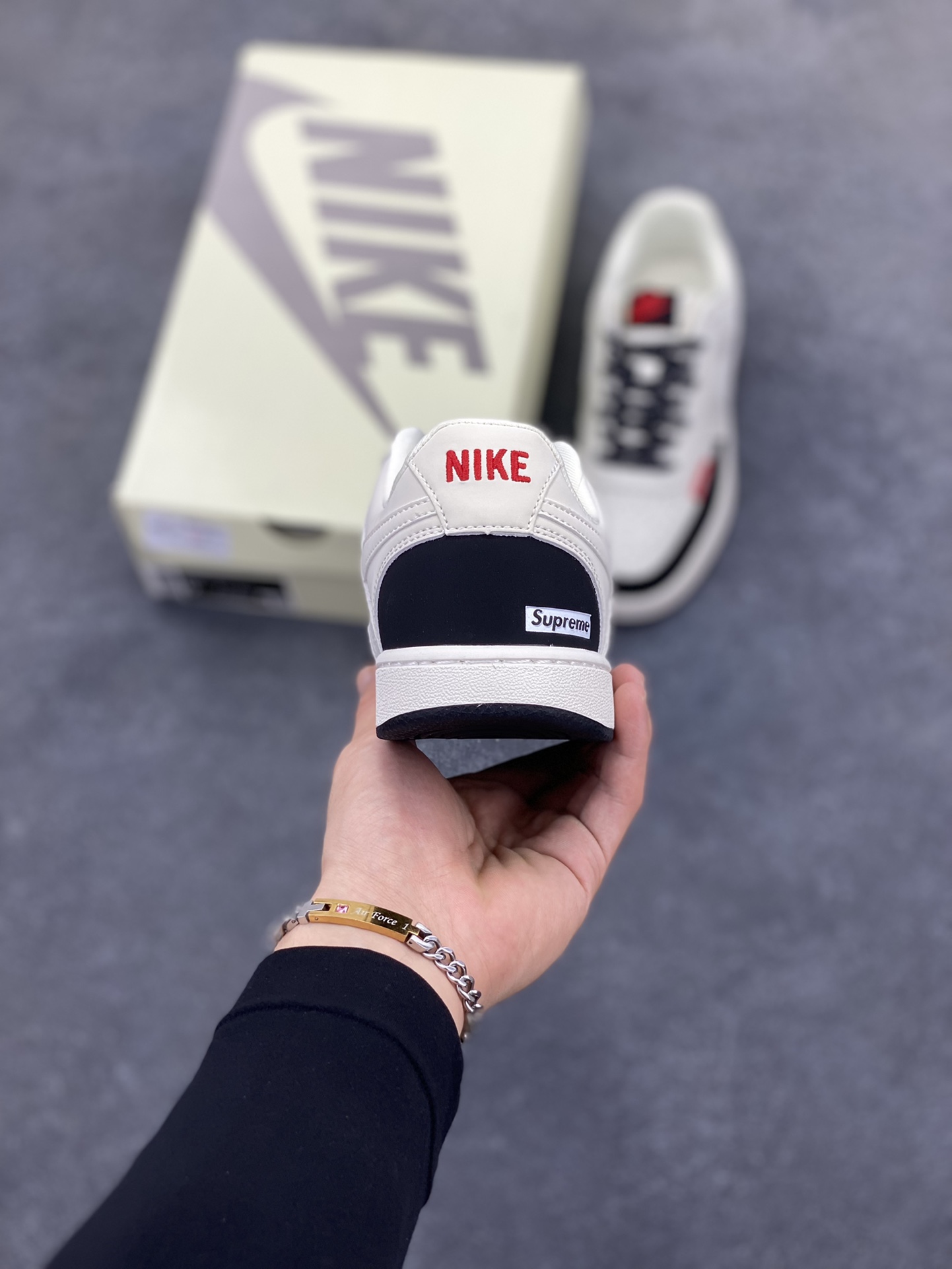 图片[4]-福利特价 海外爆款 ZP订单 NIKE EBERNON Low prm 小空军低帮百搭透气休闲运动板鞋 独家头层版本 原数据独家私模大底 纯正版型 清洁度完美 货号：FD5188-127 尺码：36 36.5 37.5 38 38.5 39 40 40.5 41 42 42.5 43 44 44.5 45-选品中心