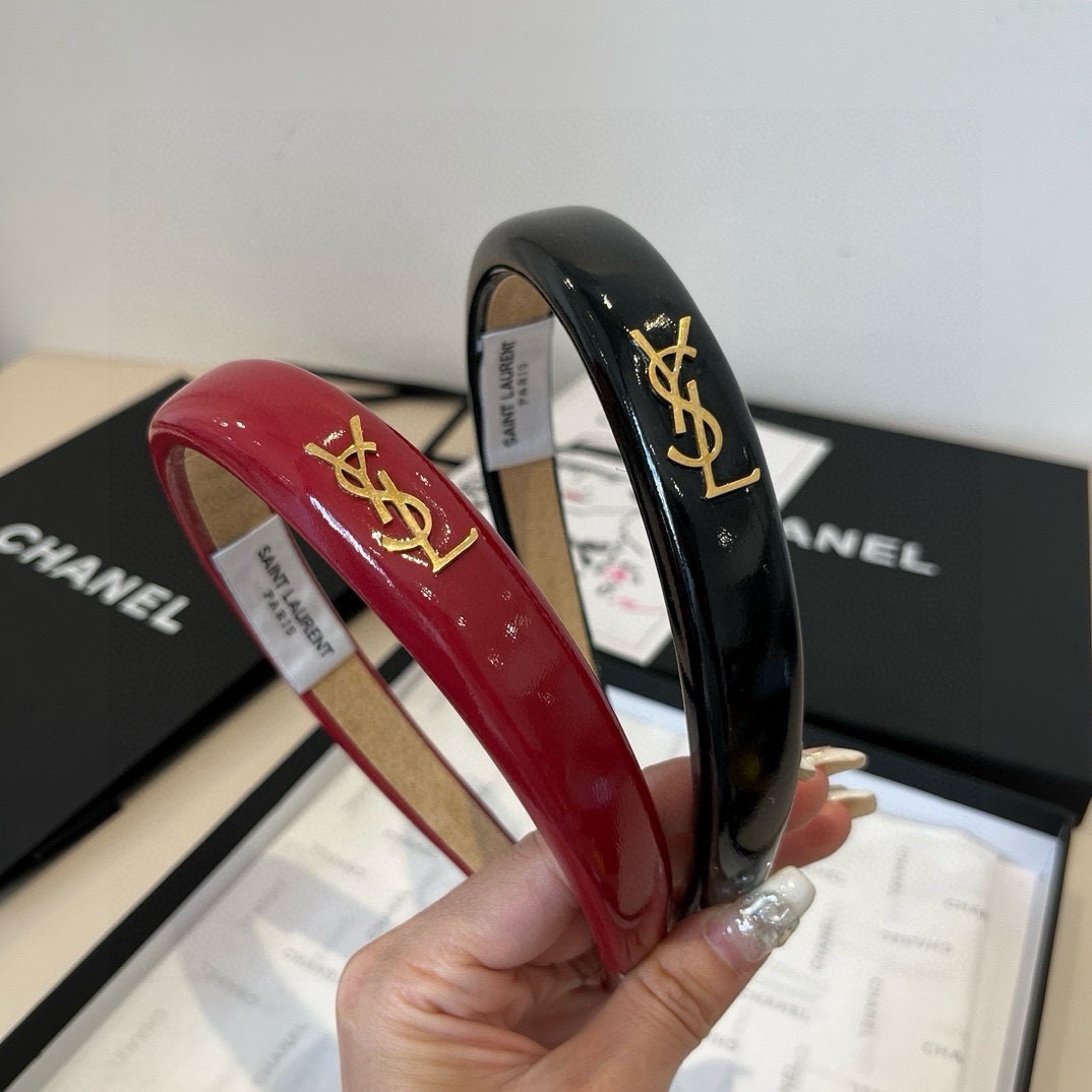 🆕

ysl 圣罗兰新款发箍