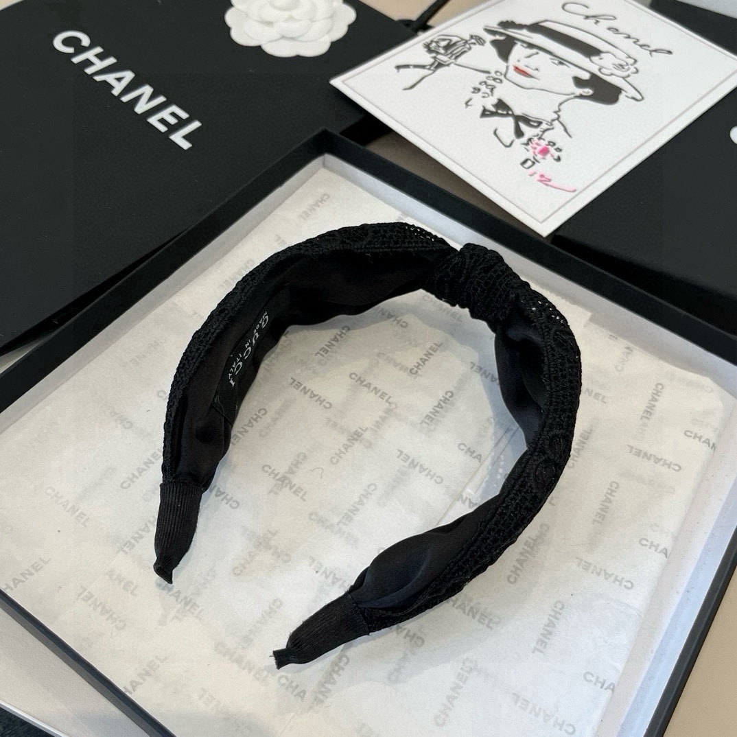 🆕

Gucci古奇新款蕾丝发箍