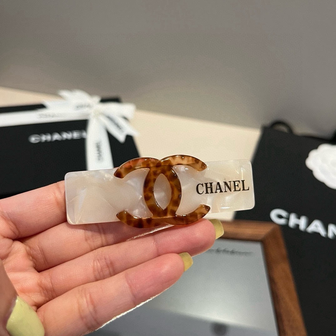 🆕

Chanel香奈儿新款发夹