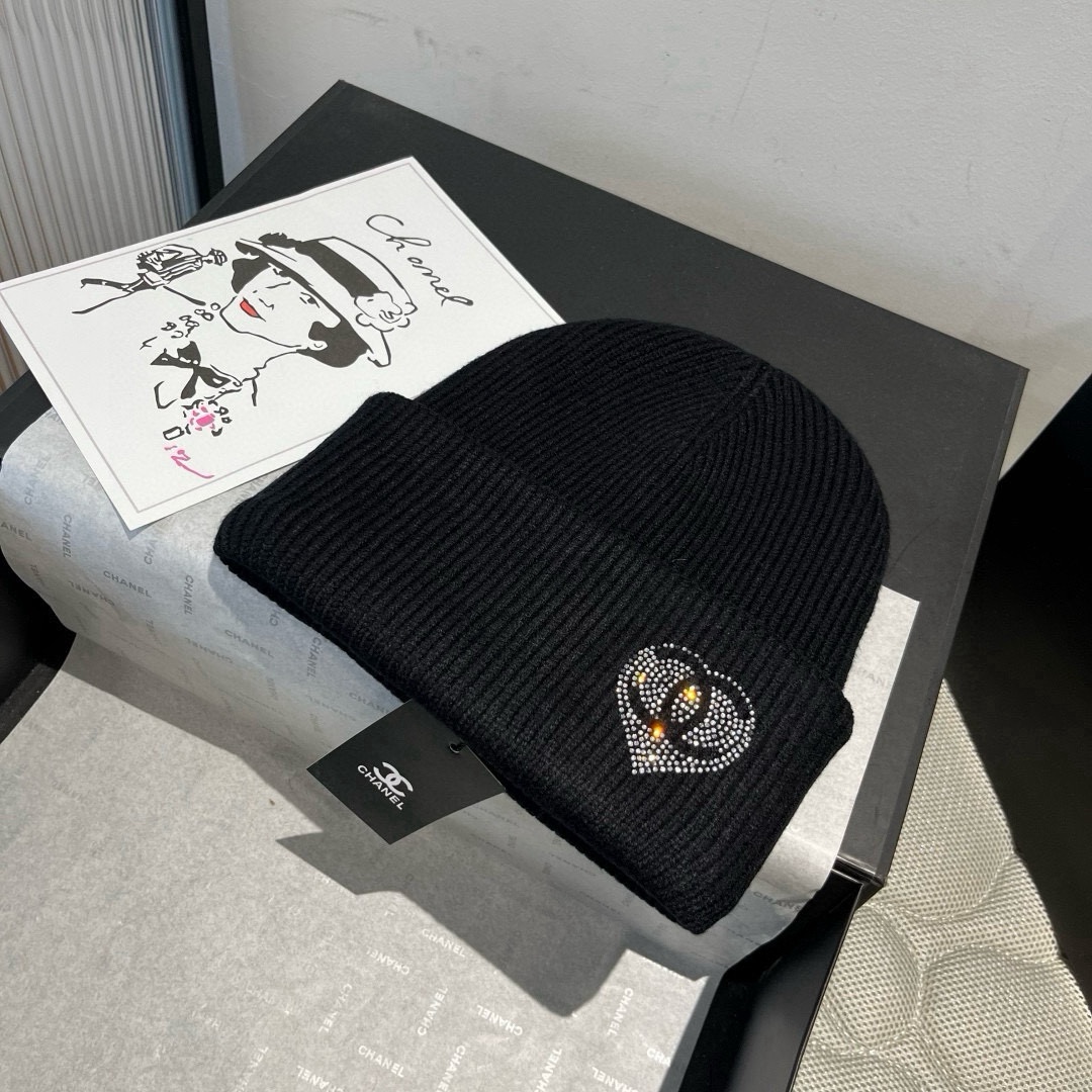 🆕

Chanel香奈儿针织毛线帽