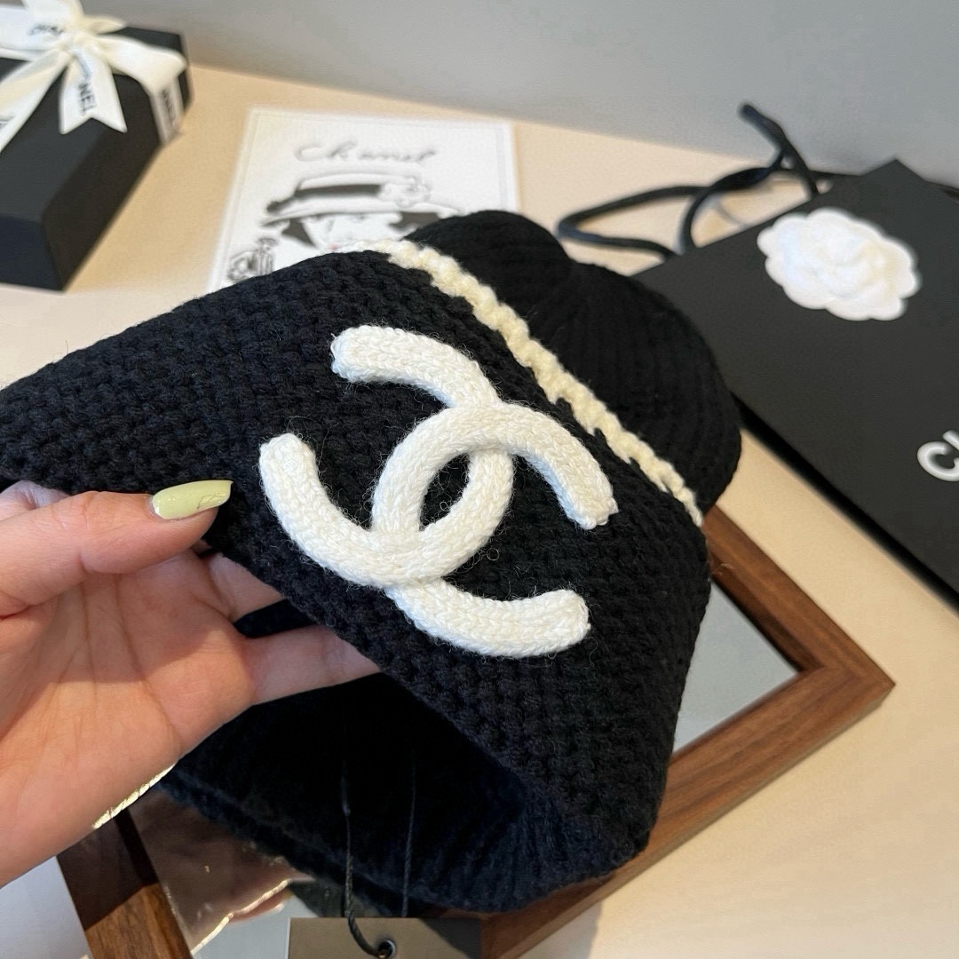 🆕

Chanel香奈儿针织毛线帽