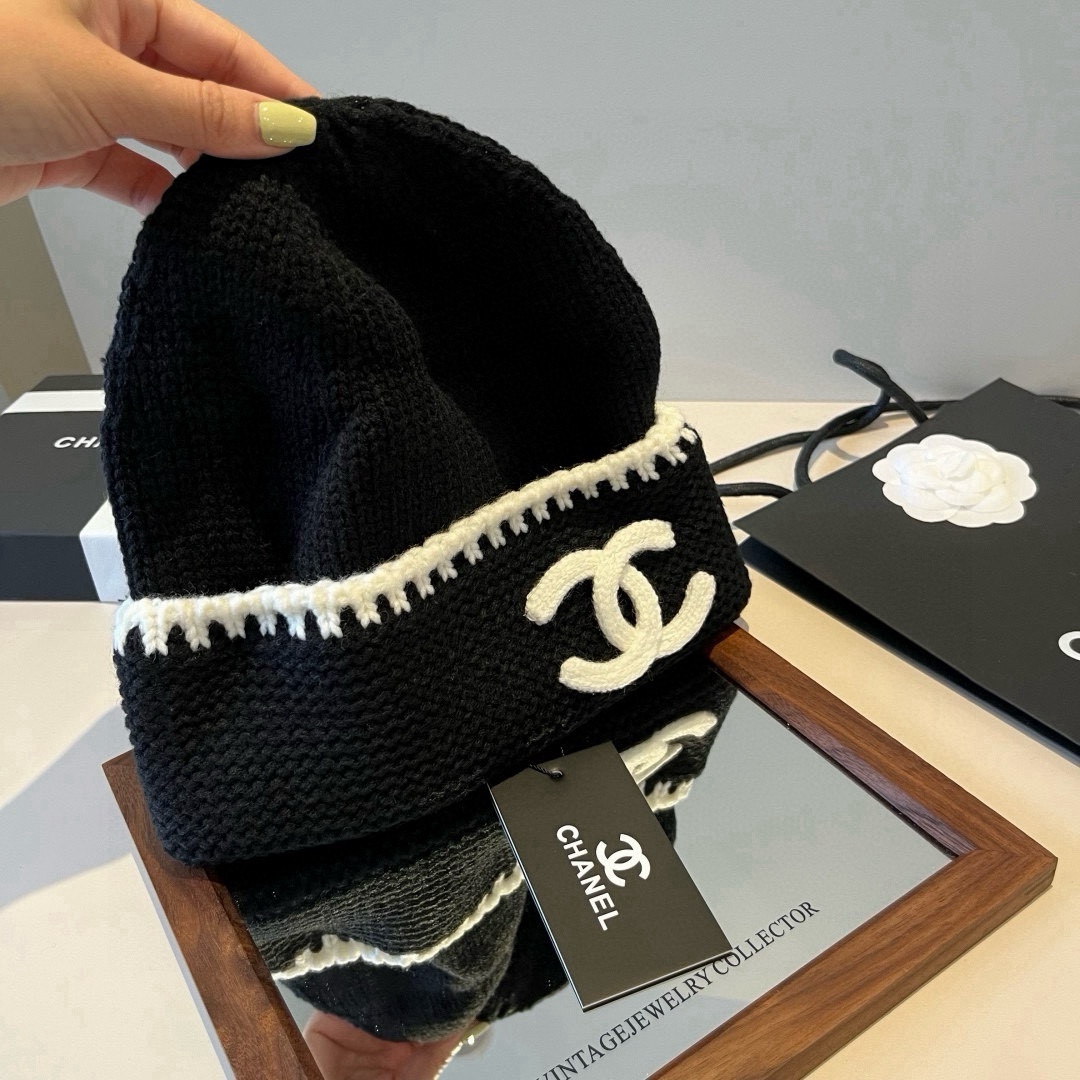 🆕

Chanel香奈儿针织毛线帽